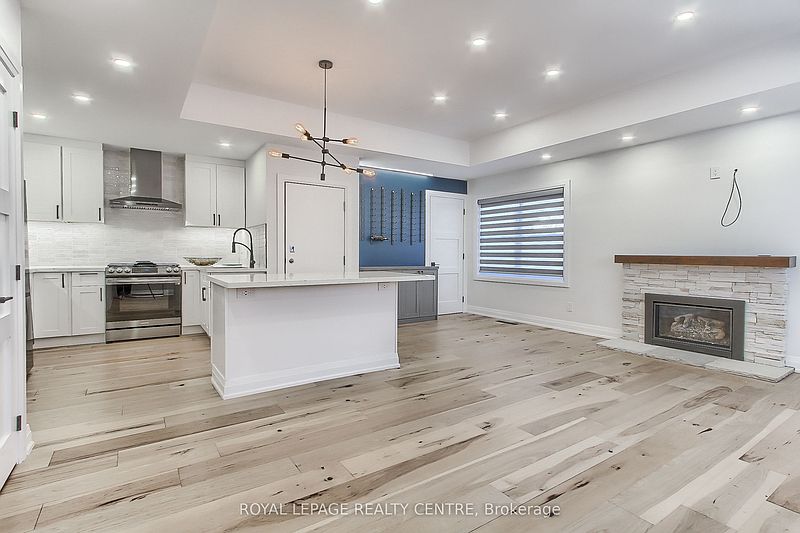 Mississauga House for rent - 3 Bedrooms — photo 6