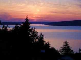 203 Vista Del Mar St, Camano Island, WA 98282