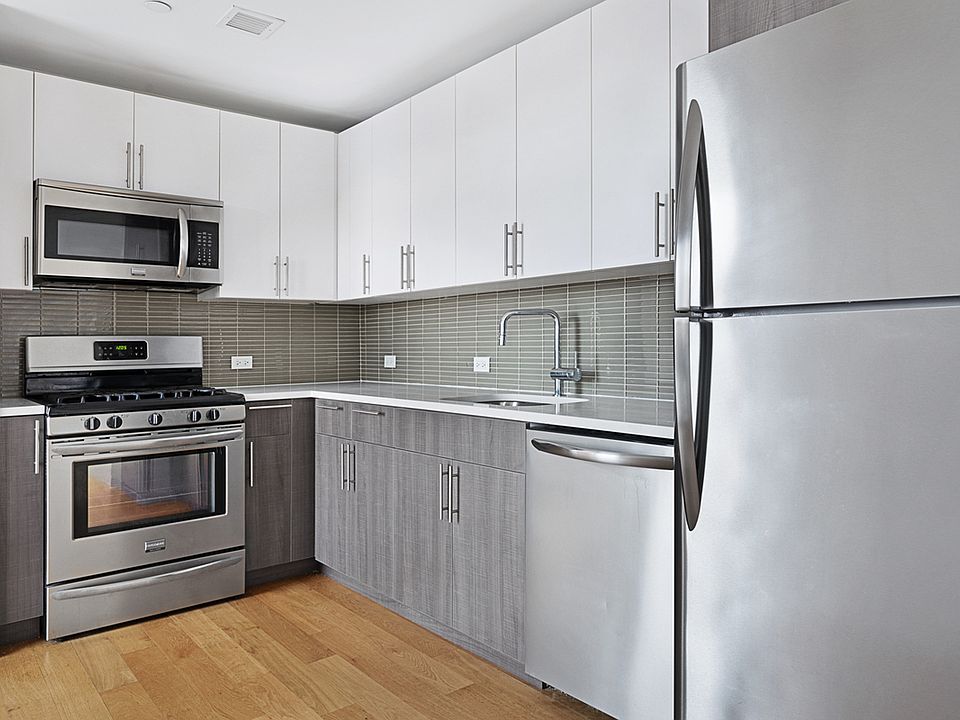 1st image of 44-72 11th St #704A