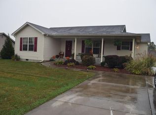 1104 Melanie Dr, Lawrenceburg, KY 40342