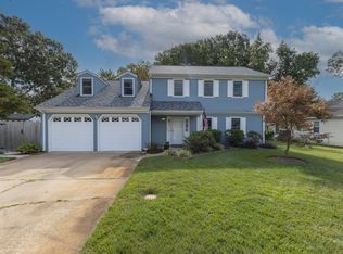 521 Shakespeare Dr, Virginia Beach, VA 23452