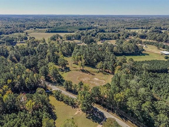 3rd image of 505 New Salem Rd #77