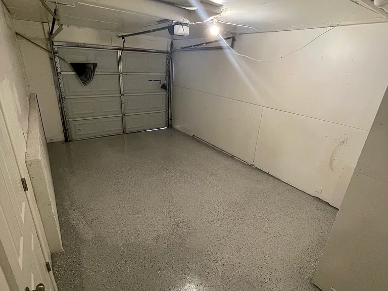1015 N Jan Mar Dr — Photo 18