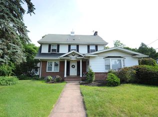 261 Rock Rd, Glen Rock, NJ 07452