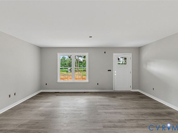 4th image of 5316 Pine Hill Rd