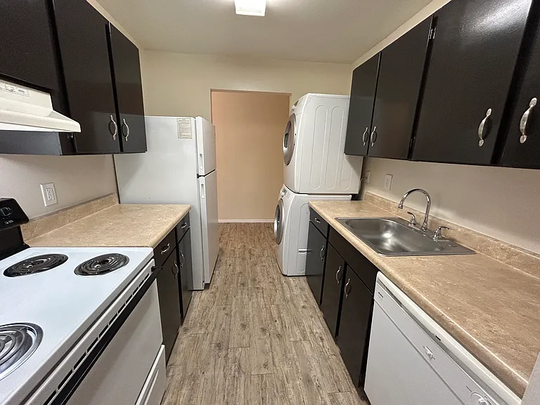Forestbrook Apartments — Photo 81