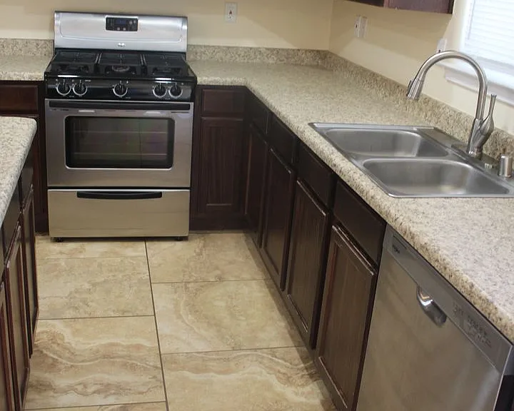 12928 Hueco Pit Dr — Photo 7