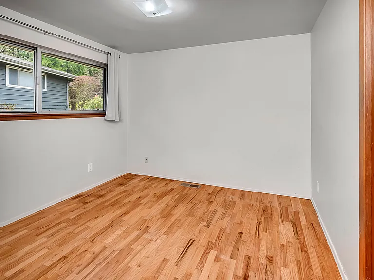 3065 124th Ave NE — Photo 17