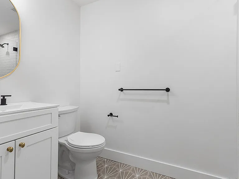 31 Hope St #102 — Photo 5