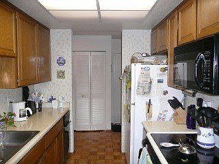 2nd image of 820 Sea Spray Ln APT 102
