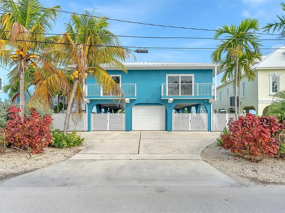 441 La Fitte Rd