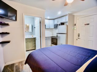 1220 W 56th St #1, Los Angeles, CA 90037