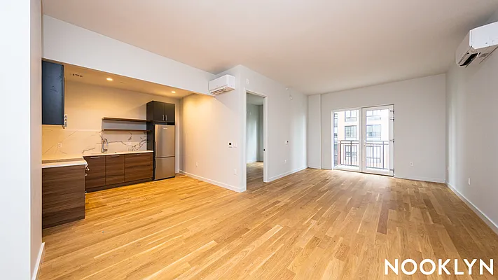 Rented by Nooklyn NYC LLC | media 54