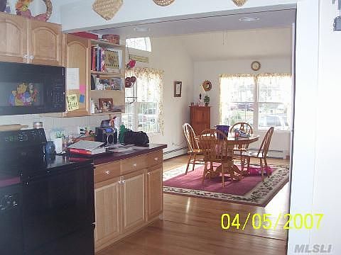 3rd image of 30 Oakdale Ave