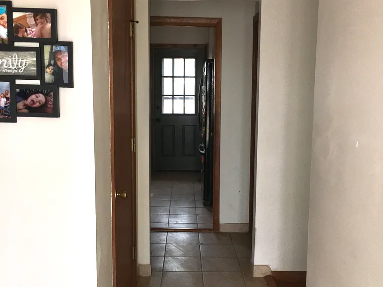 2409 Manchester Rd — Photo 11