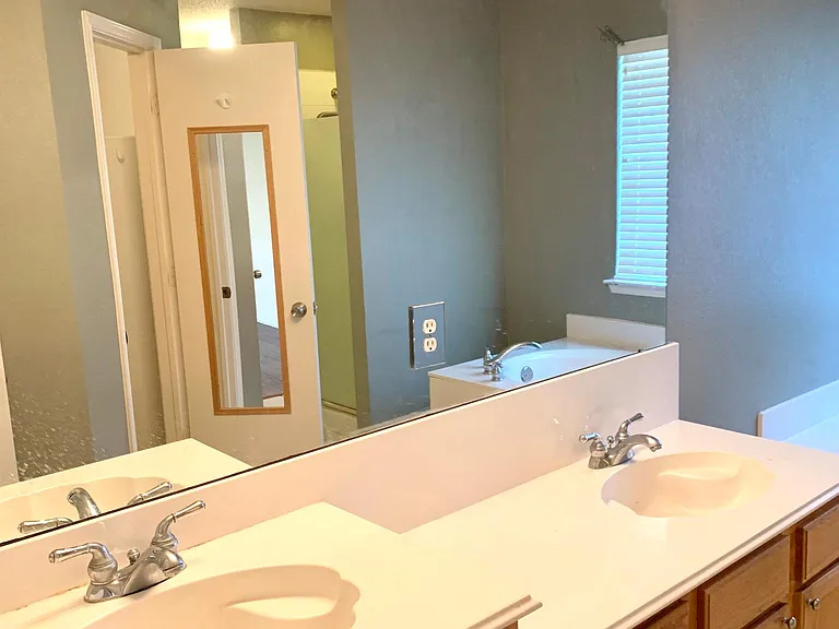 5512 Vineyard Ln — Photo 14