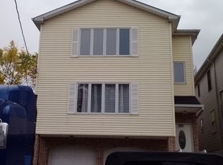 320 Pennington St, Elizabeth, NJ 07202