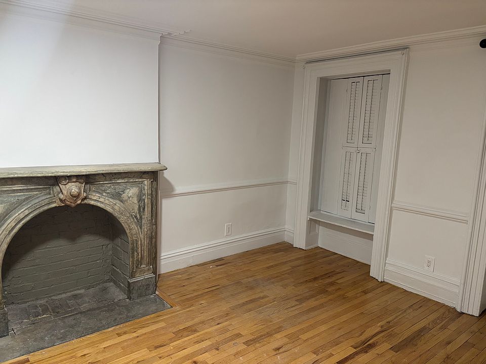 1st image of 439 W 43rd St #1G