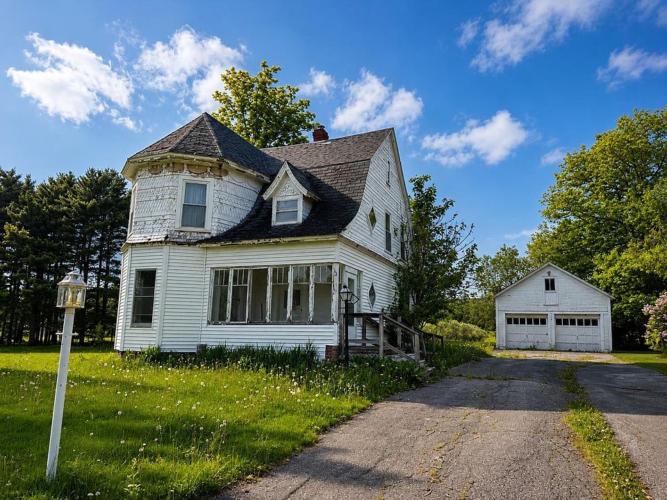 1st image of 52 Dewey Street