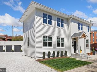 9 Colonial Ave, Annapolis, MD 21401
