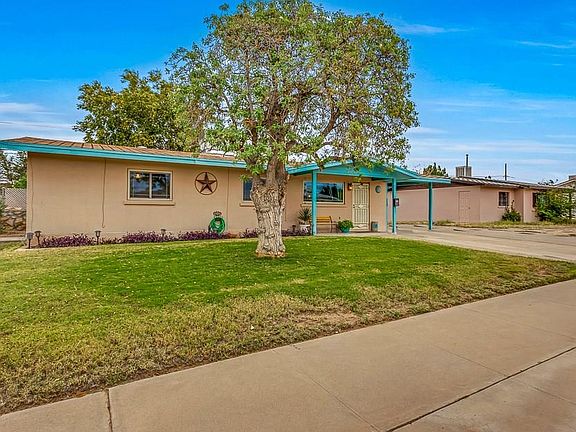 3rd image of 8121 Wonderland Ln