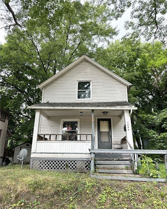 1st image of 1080 Schumacher Ave