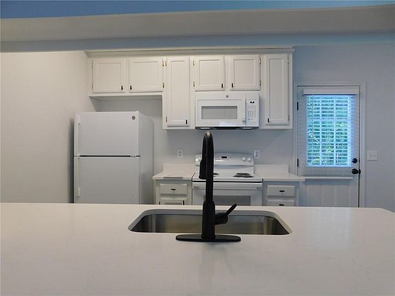 4th image of 58A Brentwood Ln