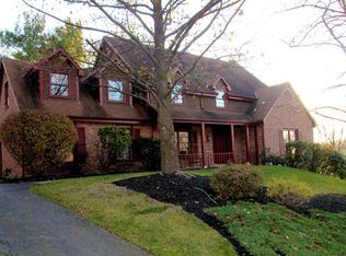 10092 Oakridge Dr, Wexford, PA 15090