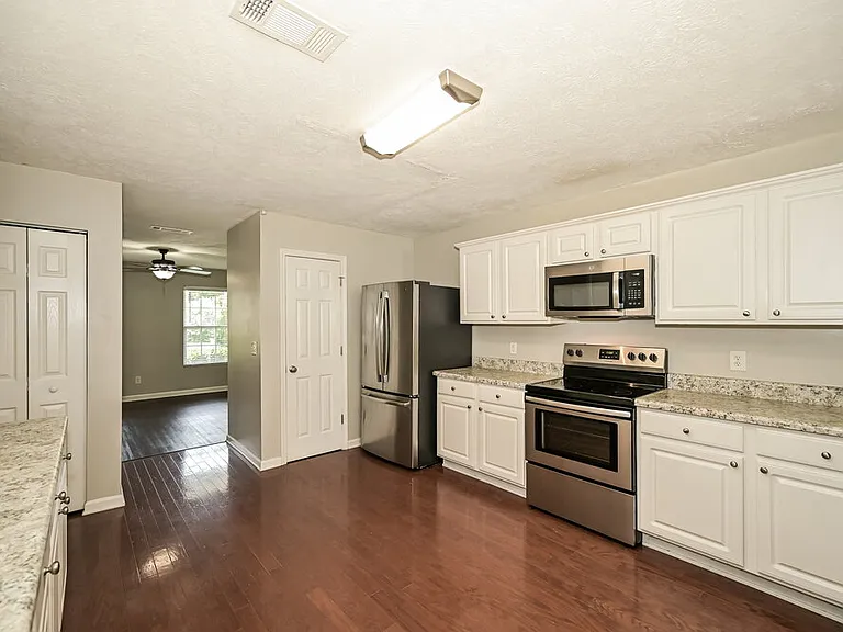 227 Elderberry Way — Photo 8