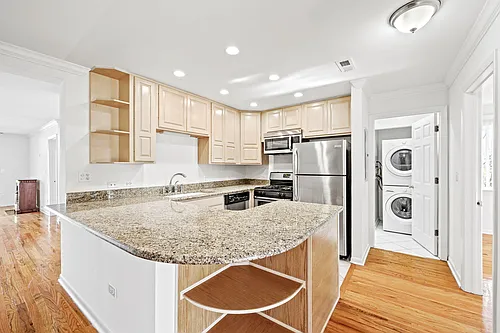 The Maples Apartments Photo 1