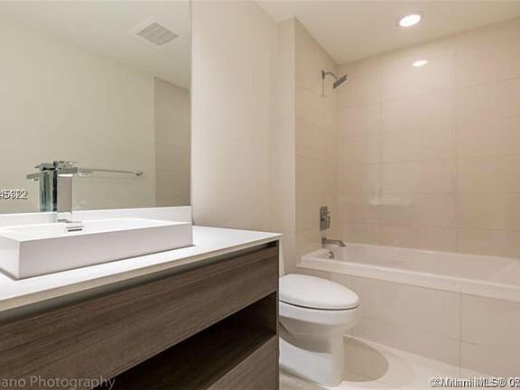 5th image of 1100 S Miami Ave #1207