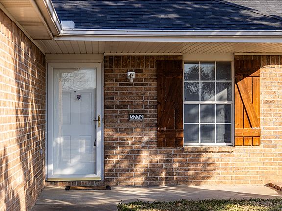 4th image of 3776 Colburn Ln