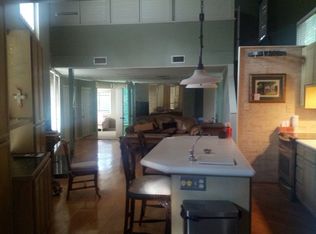 5695 Calder Ave, Beaumont, TX 77706