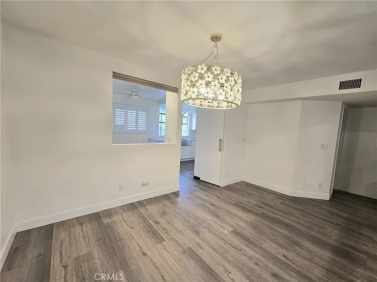 18445 Hatteras St #603 — Photo 7