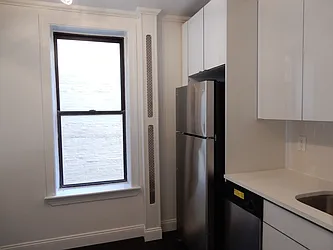 Rented by Aimee Grodanz, LREB