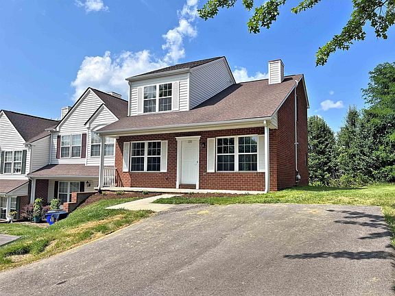2nd image of 220 Willow Oak Dr