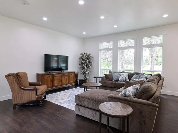 1691 Ginney Way, McCall, ID 83638