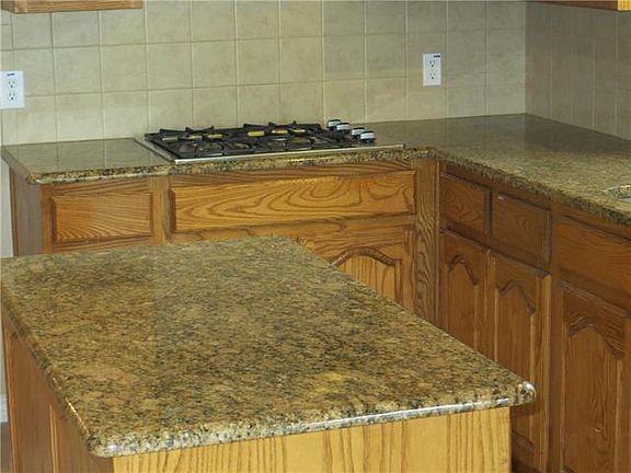 5th image of 4513 Willet Ln