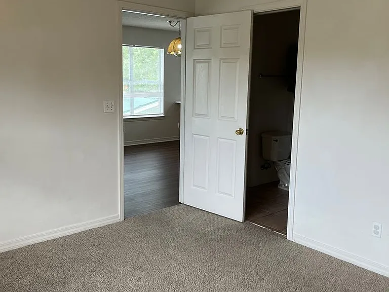 567 Florosa Ct — Photo 9