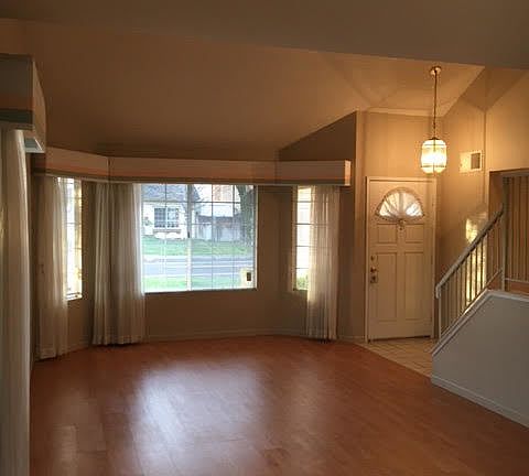 4th image of 203 Haviture Way
