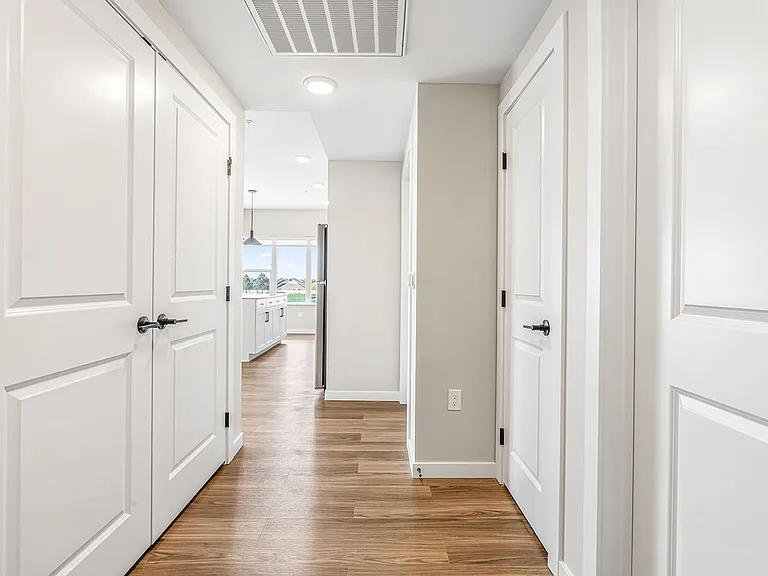 Asher Apartments - LIMITED-TIME OFFER 8 WEEKS FREE! — Photo 104