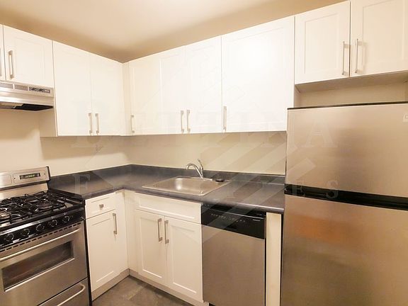 5th image of 211-213 E 73rd St #3B