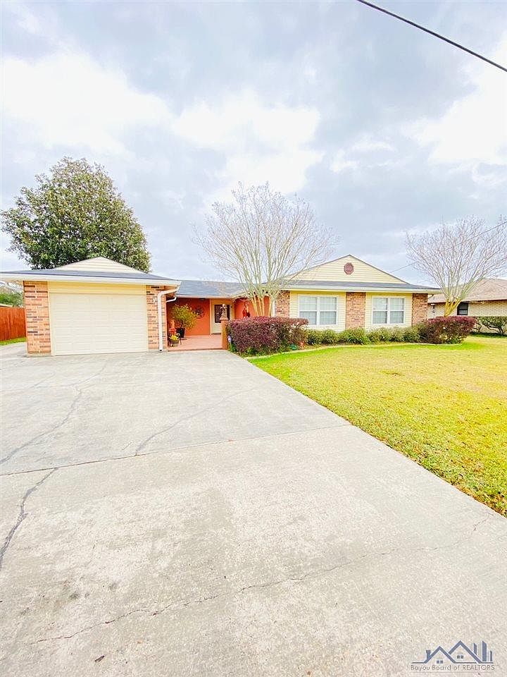 117 Elm Dr, Raceland, LA 70394 Zillow