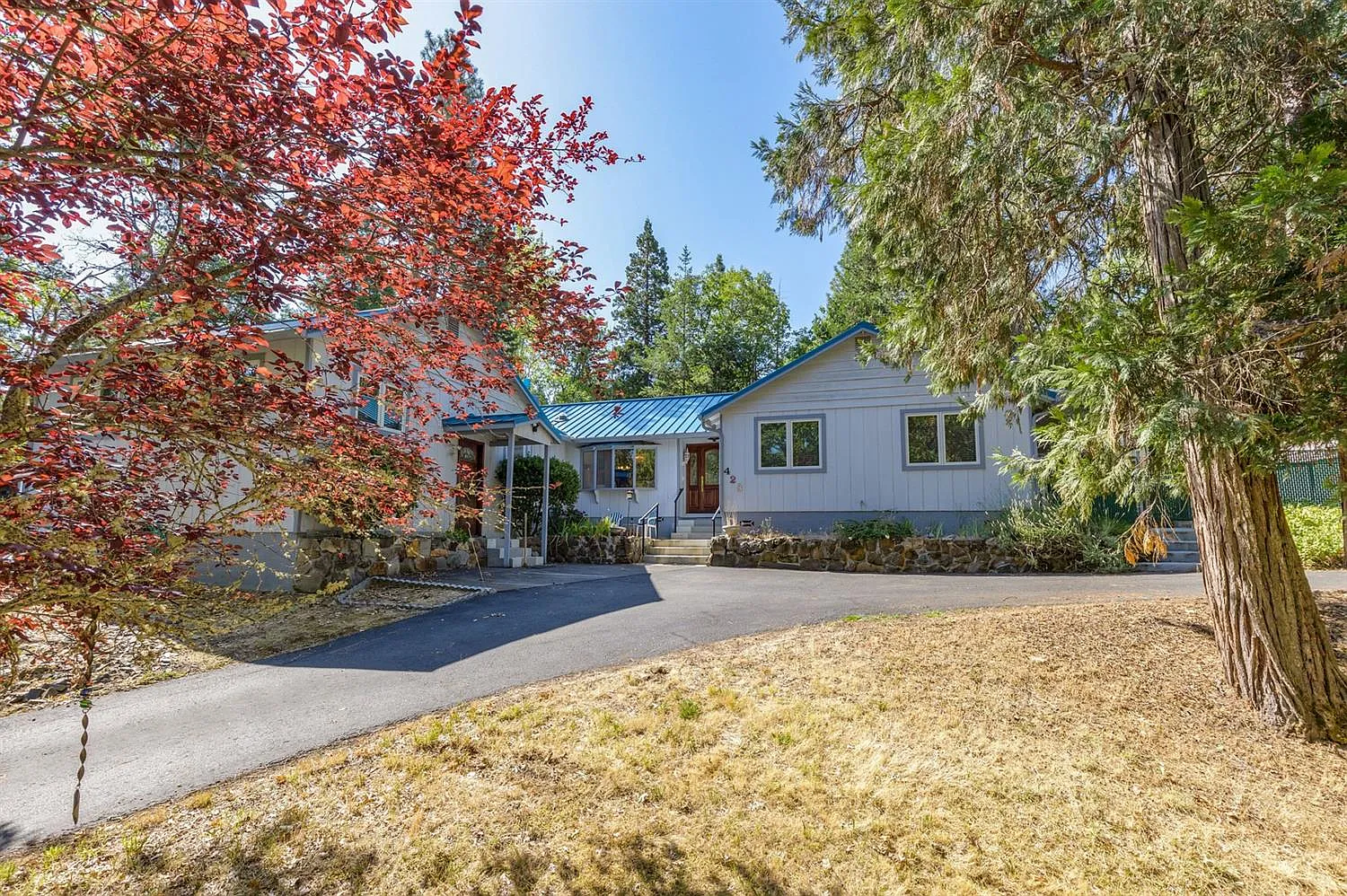 423 Timberridge Rd photo 1