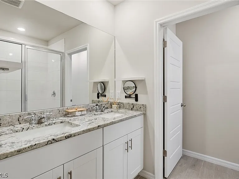 44197 Frontier Dr — Photo 15