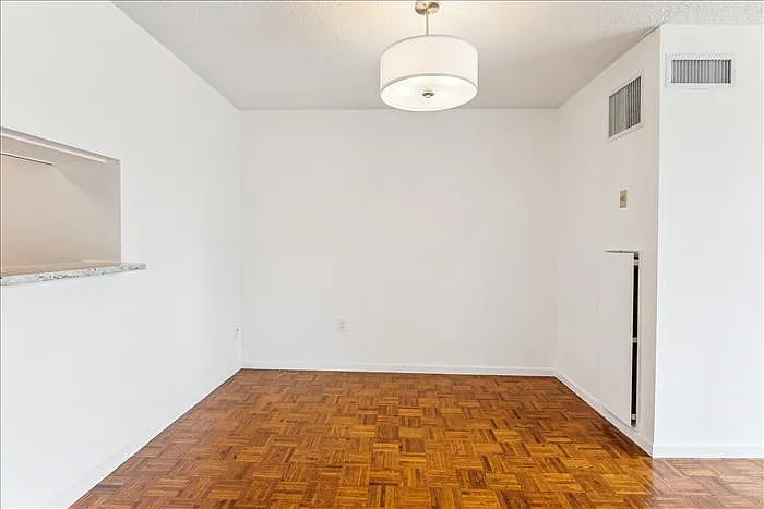 2555 Pennsylvania Ave NW #816 — Photo 14