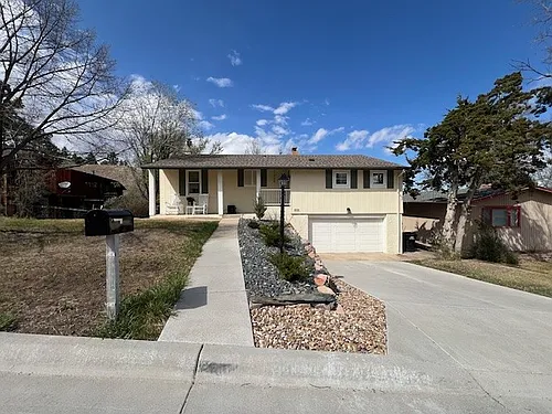 1228 Saint Andrew St Photo 1