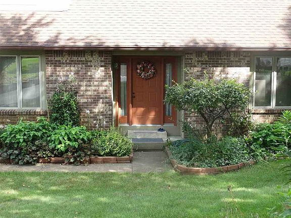 2nd image of 1341 King Arthur Dr
