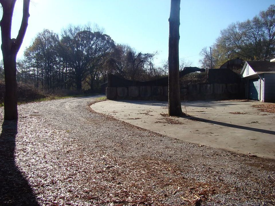 1st image of 398 Ohm Ave