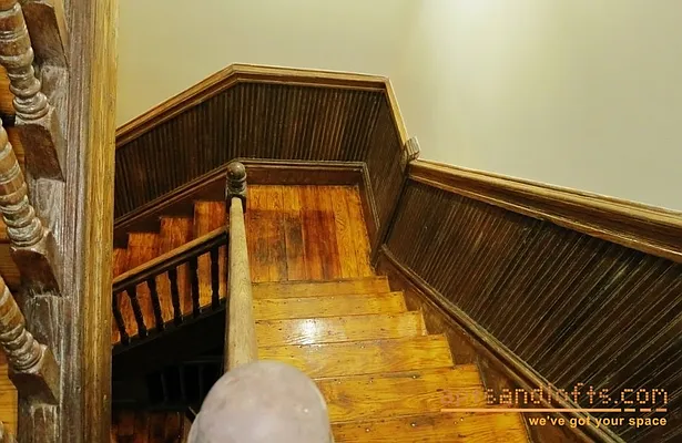 Rented by aptsandlofts.com | media 25